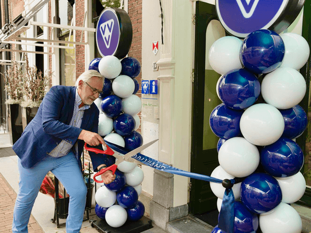 VVV_Vianen Ballonnenpilaar