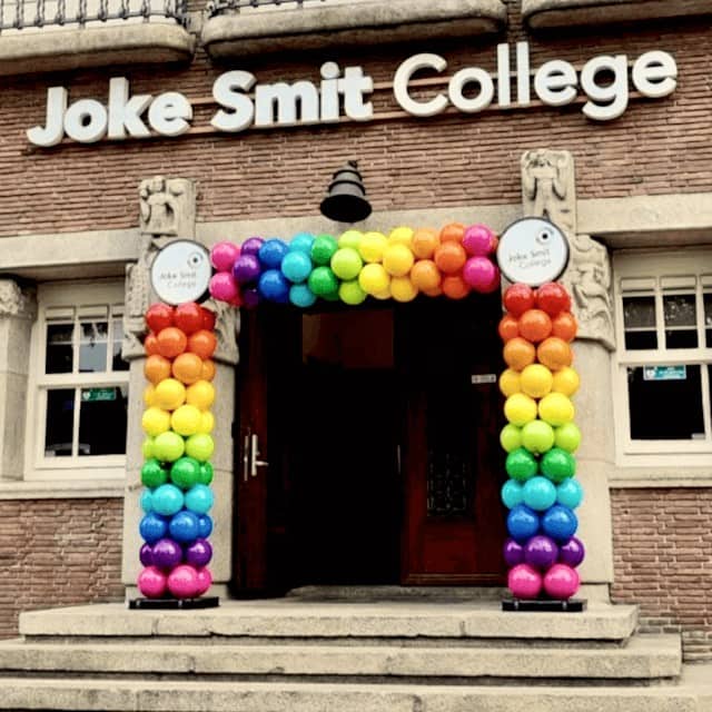 Duurzame ballonnenboog Joke Smit College